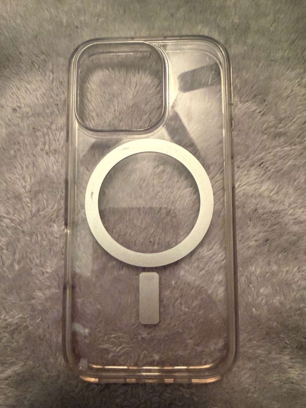 OtterBox Clear Case with Silver MagSafe Ring